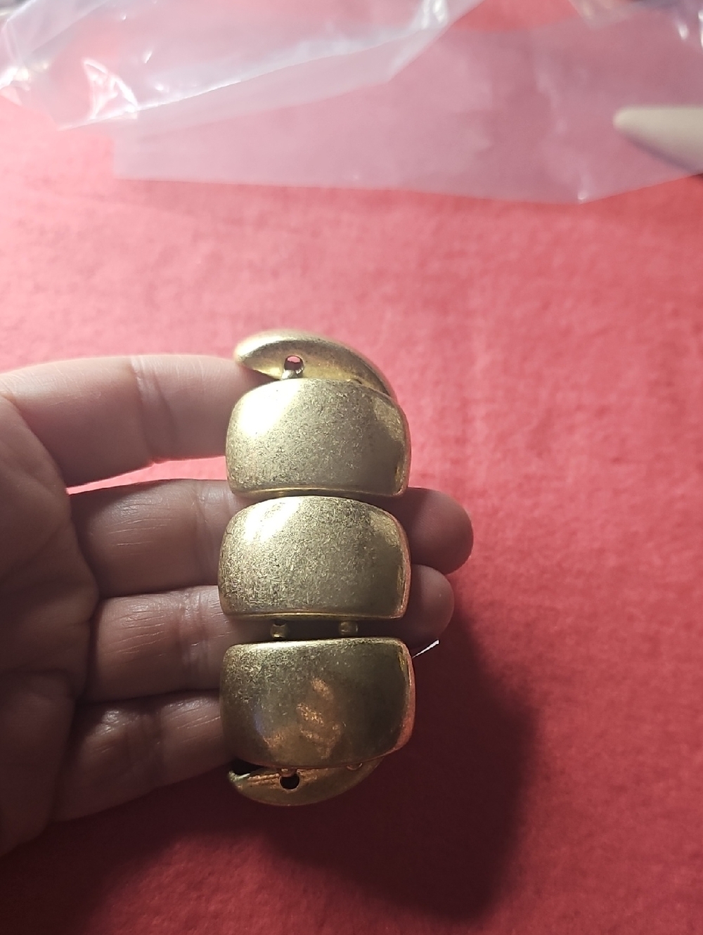 NWT FREE PEOPLE CHUNK STRETCH GOLD TONE BRACELET